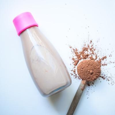 Almond milk recipes: Fresh homemade almond milk with cocoa.