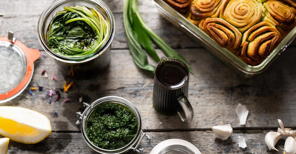 Wild garlic recipe collection with wild garlic oil, wild garlic myeongi and wild garlic bepso