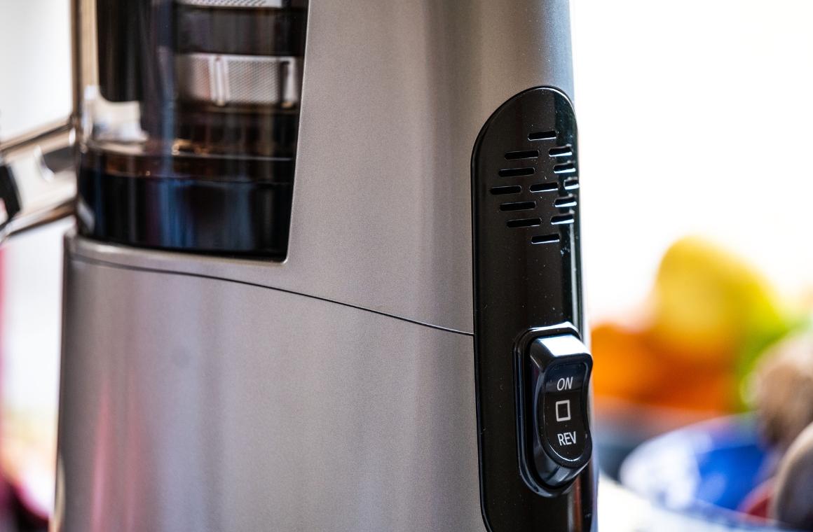 Hurom H-AA: On-Off Switch