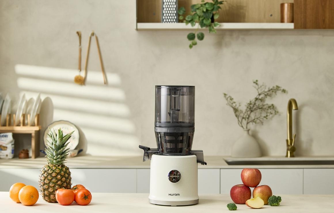 Hurom H80-ST slow juicer